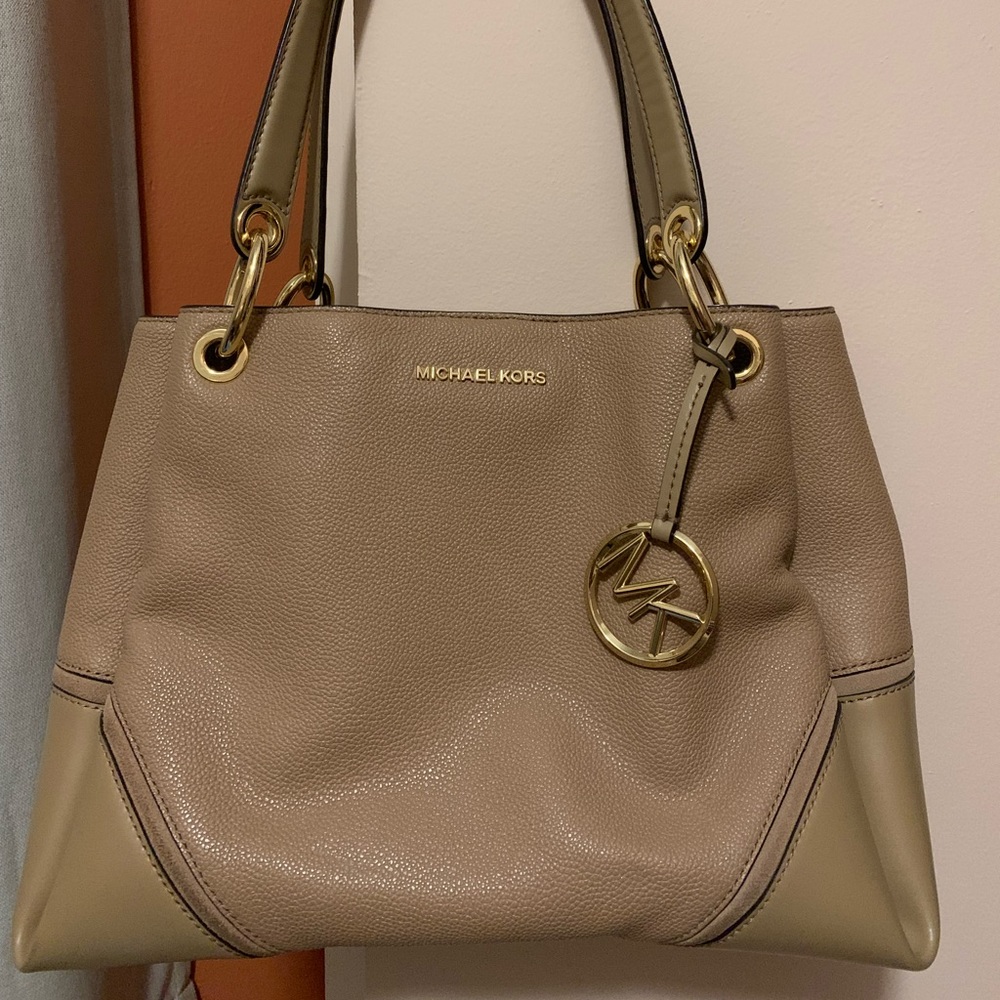 Michael kors bag